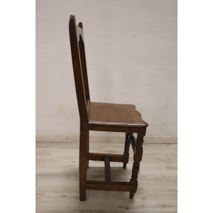 Antique Chair in Walnut, 17th Century