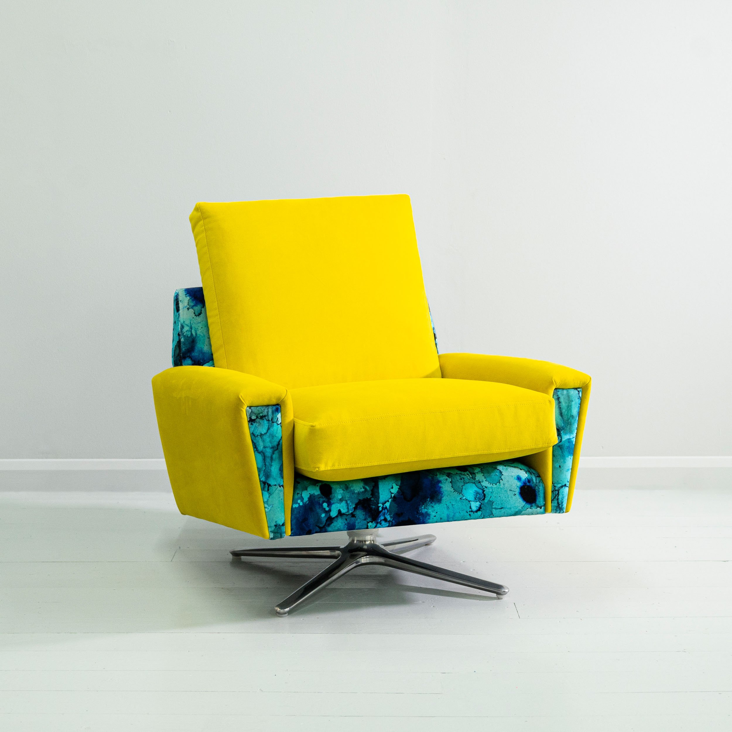 1971B  by Jay & Co