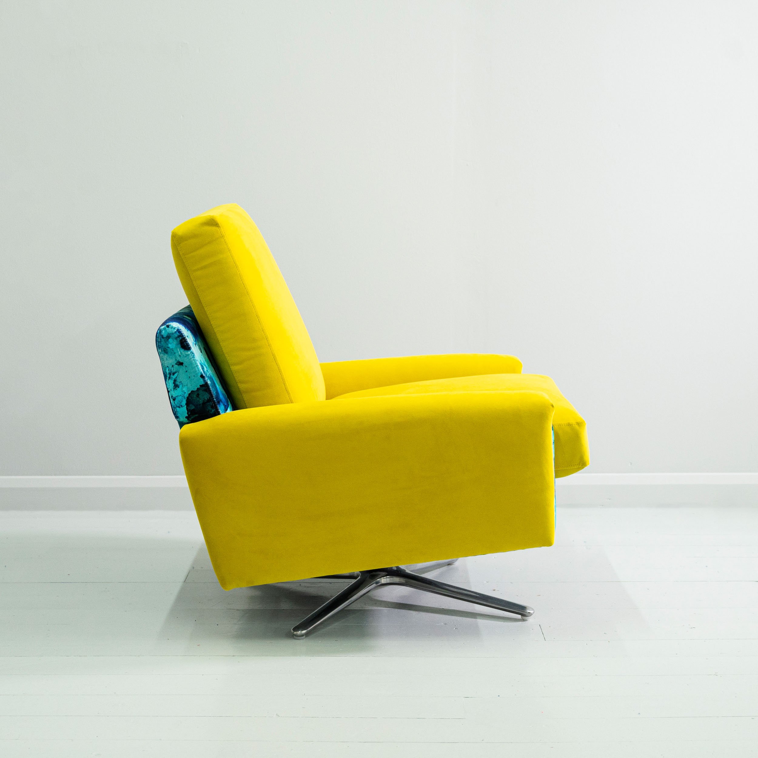 1971B  by Jay & Co