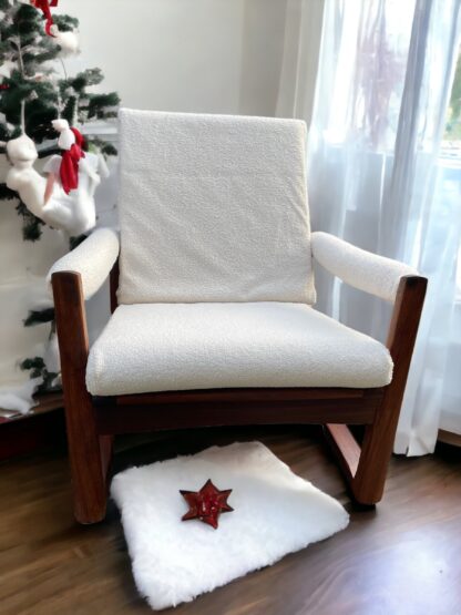 Midcentury Guy Rogers Afromosia Teak Lounge Chair - Image 17