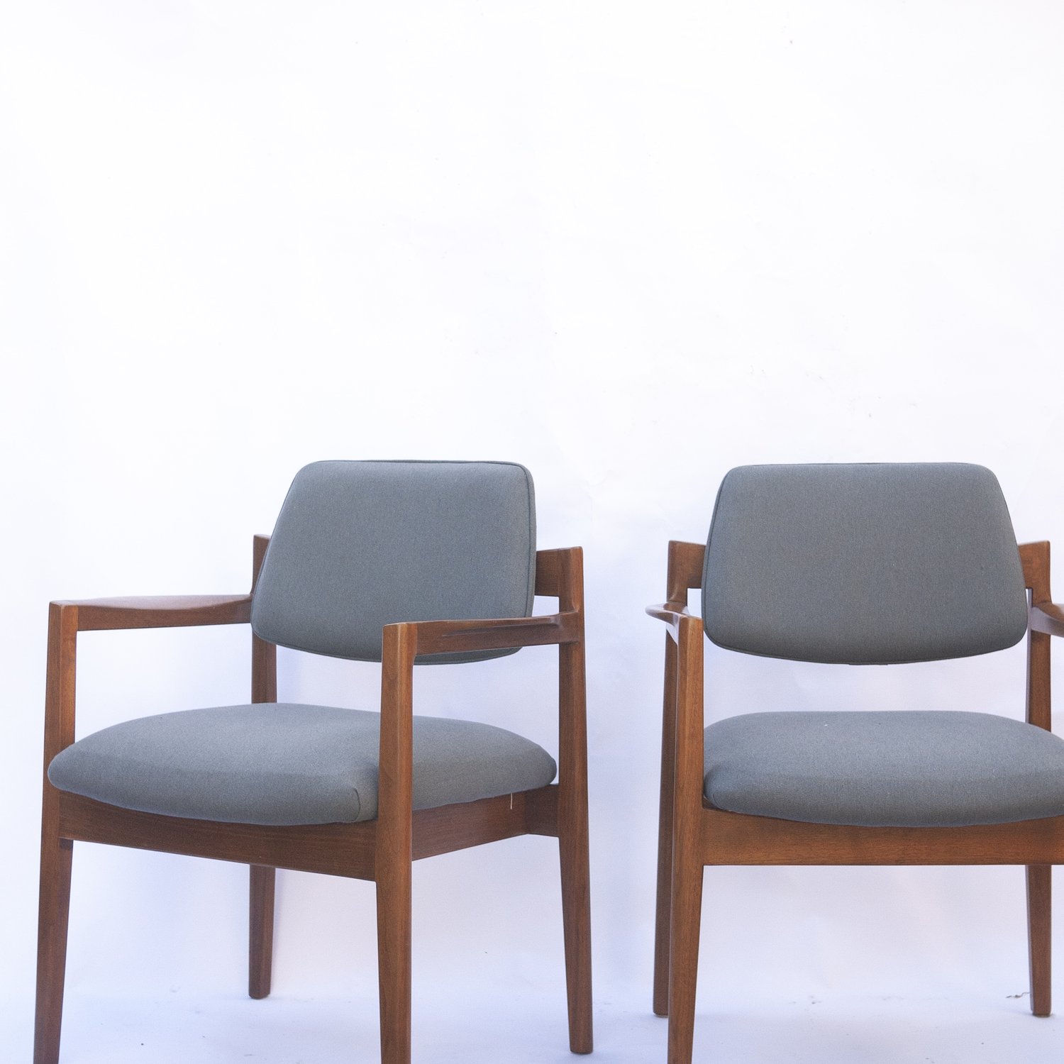 Arm Chairs By Jens Risom For Knoll In Walnut & Newly Upholstered In Blue Fabric, 1960s