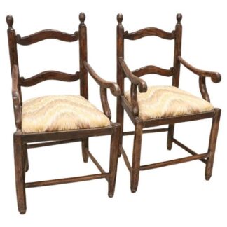 Antique Armchairs in Walnut, 18th Century, Set of 2
