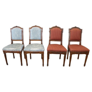 Antique Dining Chairs in Walnut, 18th Century, Set of 4