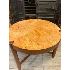 1950's Round three legged drum table in the style of Wormley for Dunbar