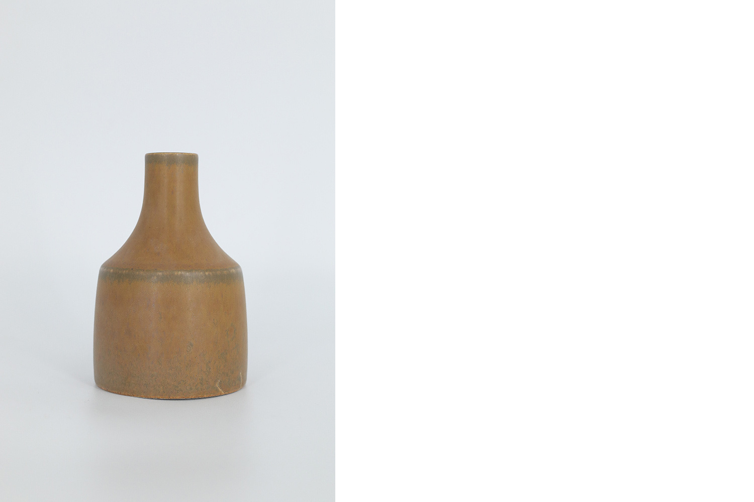 Small Mid-Century Scandinavian Modern Collectible Caramel Stoneware Vase by Gunnar Borg for Höganäs Keramik, 1960s