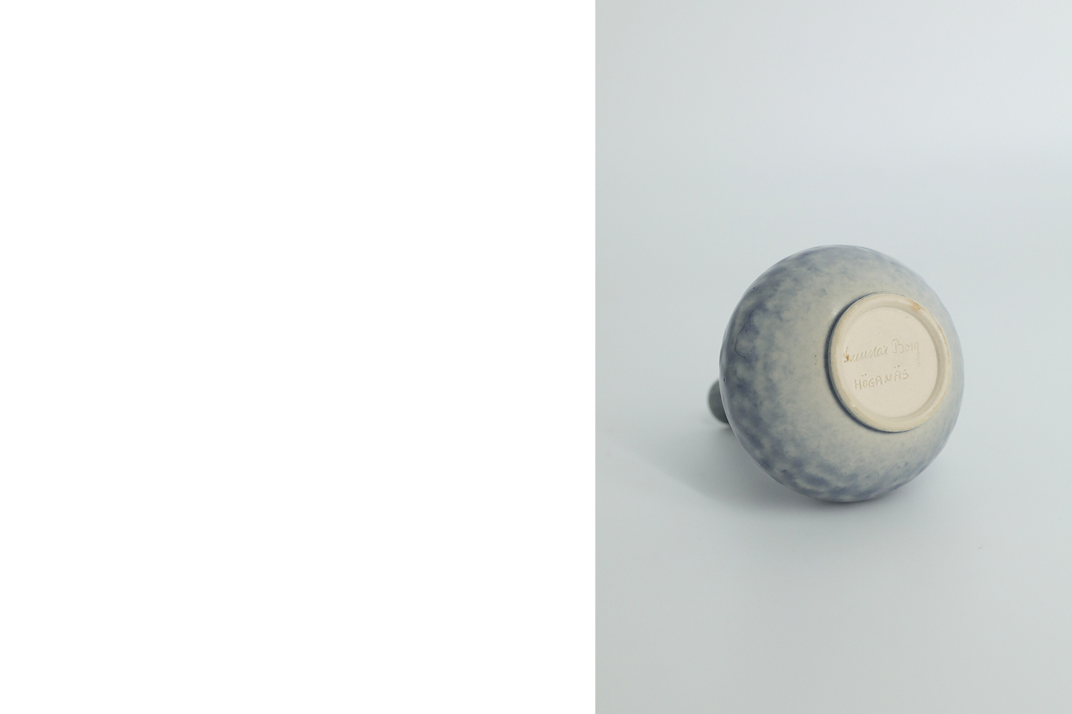 Mid-Century Scandinavian Modern Collectible Small Azure Stoneware Vase by Gunnar Borg for Höganäs Keramik, 1960s