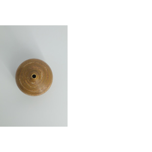 Mid-Century Scandinavian Modern Collectible Small Spherical Brown Stoneware Vase No. 19 7/11 75 by Gunnar Borg for Höganäs Keramik, 1960s