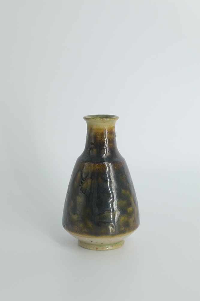 Mid-Century Scandinavian Modern Collectible Small Stoneware Vase No. 10 by Gunnar Borg for Höganäs Keramik, 1960s
