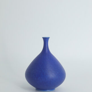 Mid-Century Scandinavian Modern Collectible Small Cobalt Stoneware Vase by Gunnar Borg for Höganäs Keramik, 1960s