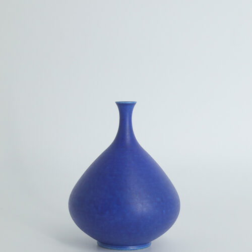 Mid-Century Scandinavian Modern Collectible Small Cobalt Stoneware Vase by Gunnar Borg for Höganäs Keramik, 1960s