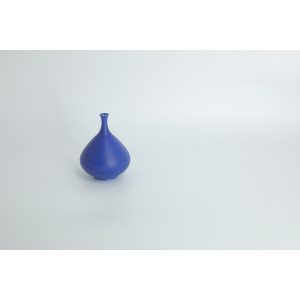 Mid-Century Scandinavian Modern Collectible Small Cobalt Stoneware Vase by Gunnar Borg for Höganäs Keramik, 1960s