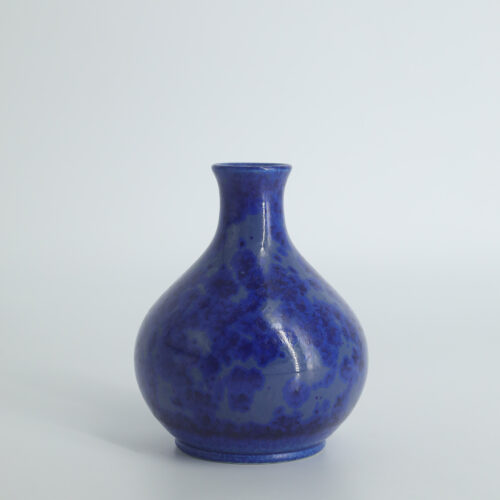 Small Mid-Century Scandinavian Modern Collectible Sapphire Stoneware Vase No. 14-11-2000 by Gunnar Borg for Höganäs Ceramics, 1960s