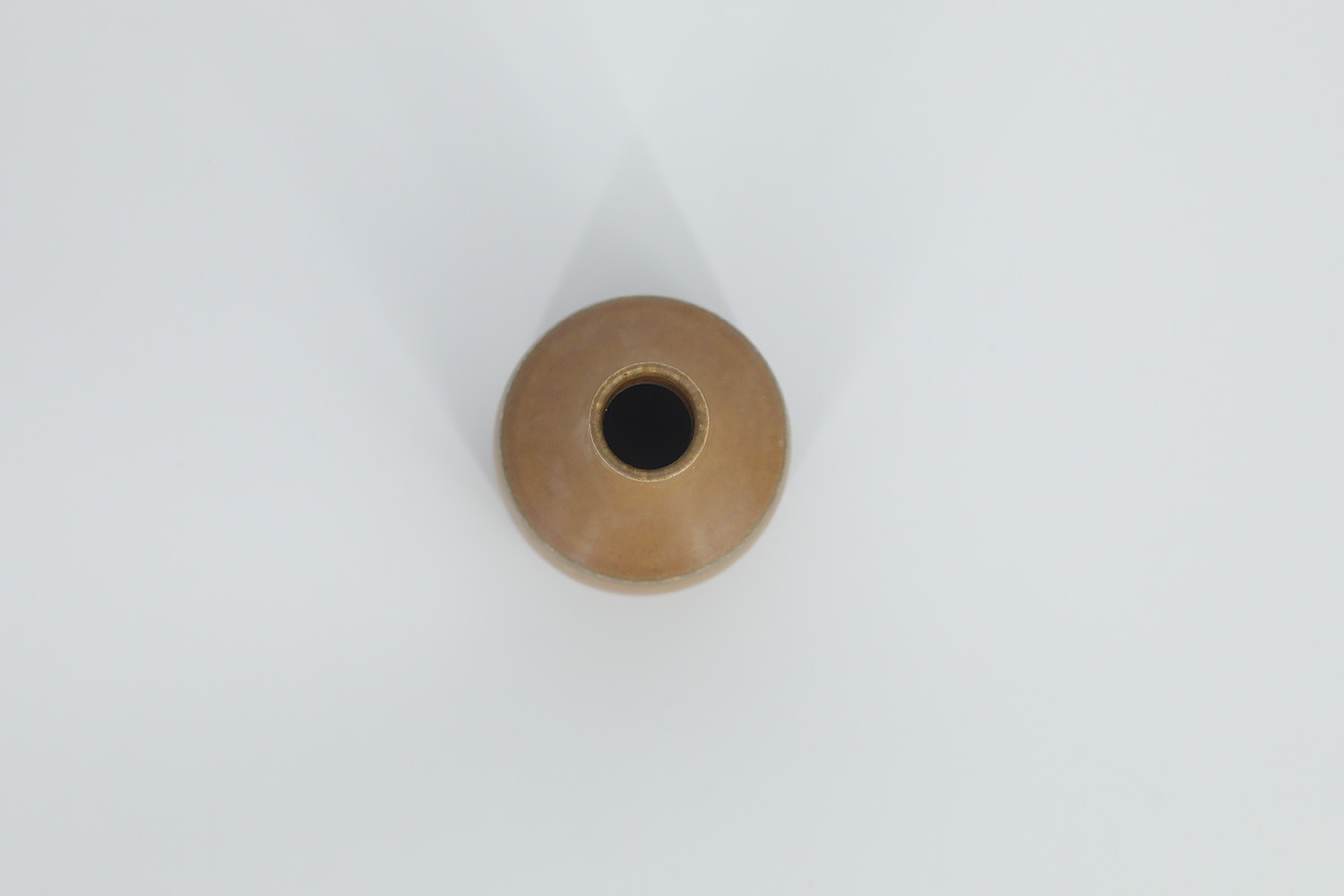 Small Mid-Century Scandinavian Modern Collectible Caramel Stoneware Vase by Gunnar Borg for Höganäs Keramik, 1960s