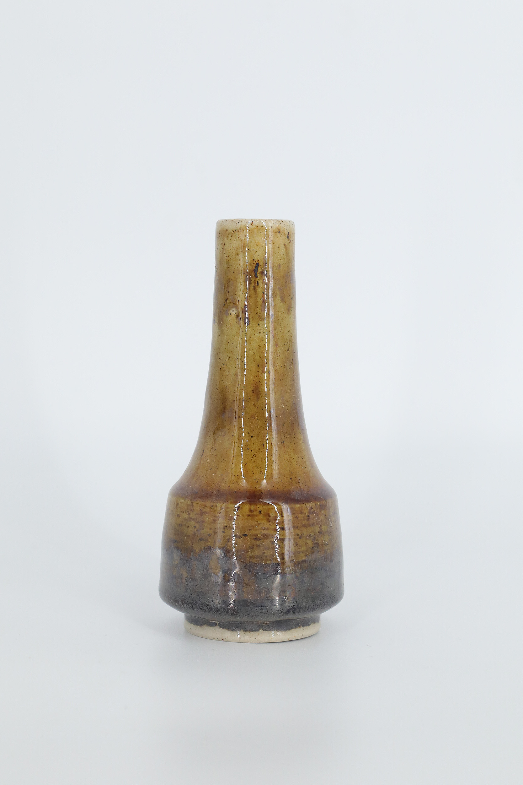 Small Mid-Century Scandinavian Modern Collectible Glazed Brown Stoneware Vase No. 3 by Gunnar Borg for Höganäs Ceramics, 1960s