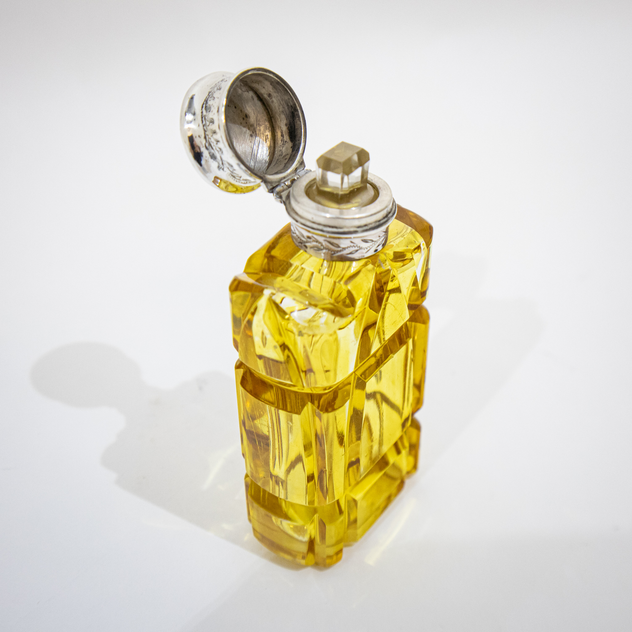 Victorian Silver & Yellow Glass Scent Bottle