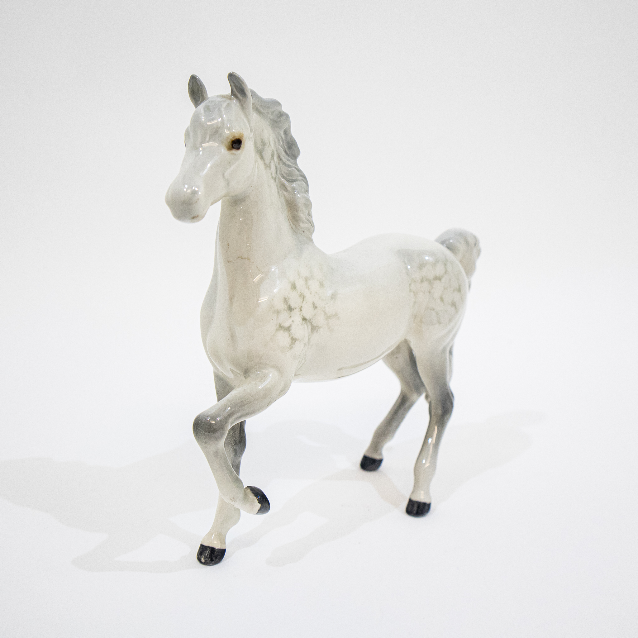 Beswick Trotting Dapple Horse