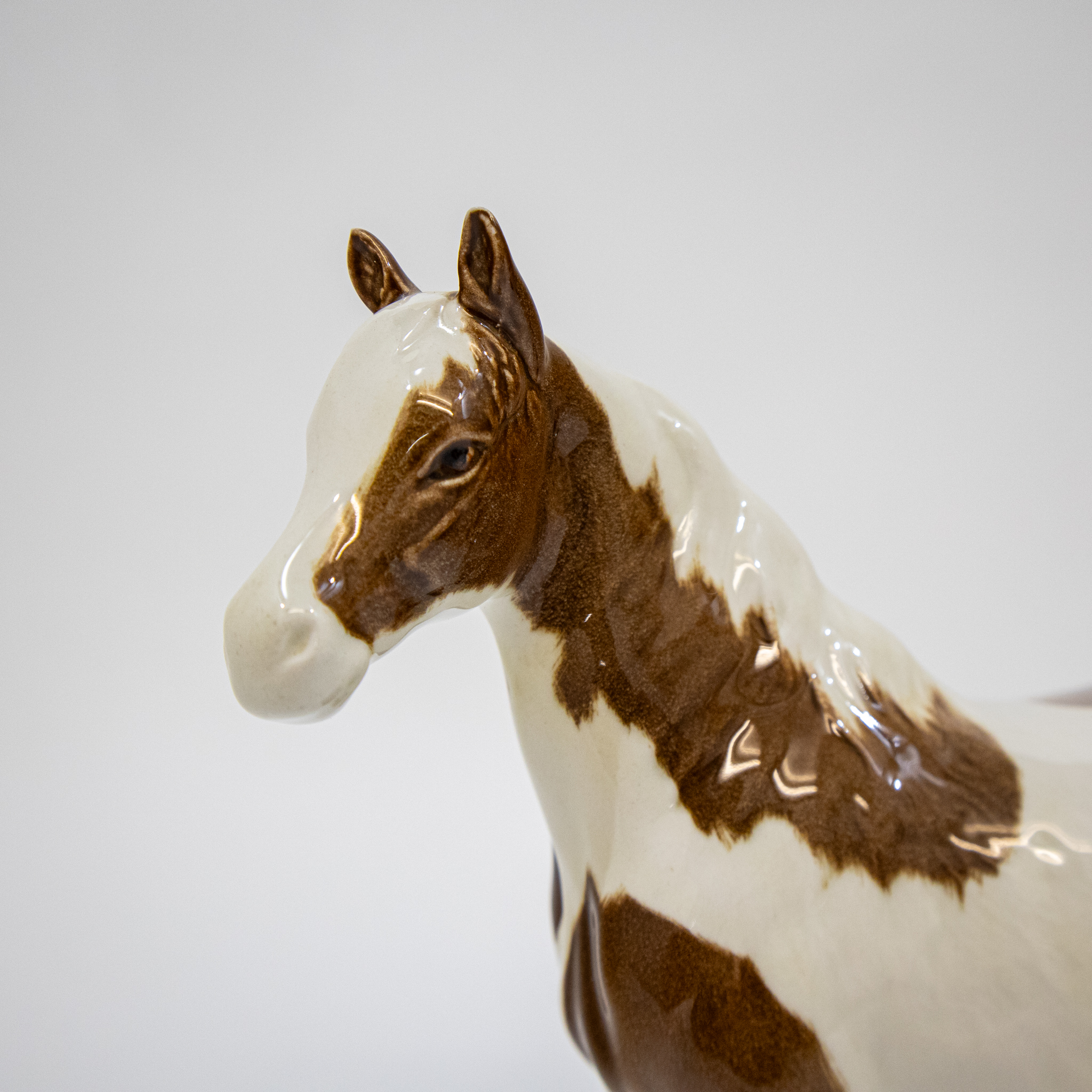 Beswick Skewbald Pony