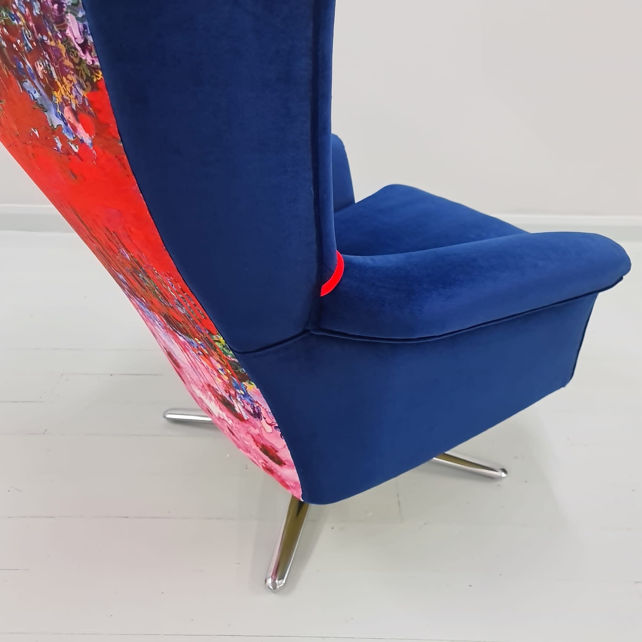 Navy Swivel by Jay & Co