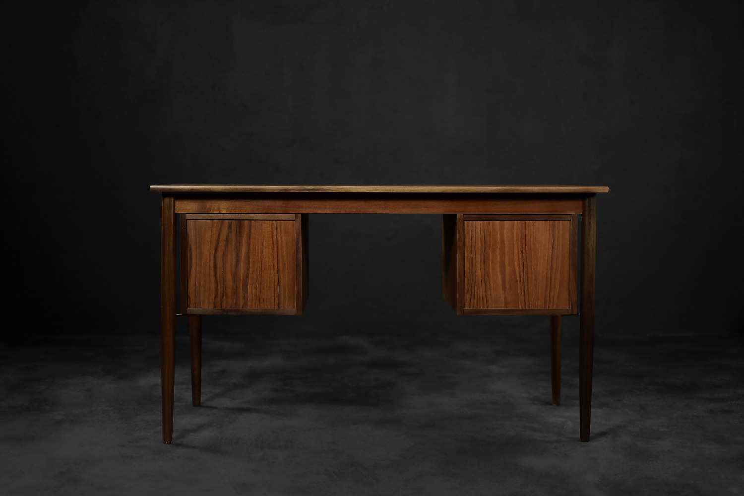 Vintage Mid-Century Classic Scandinavian Modern Teak Wood Desk with Drawers, 1960s