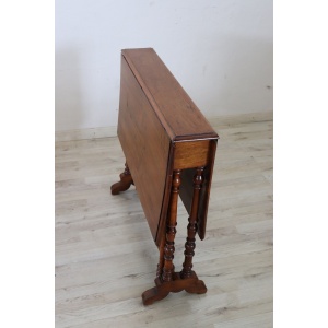 19th Century Walnut Tilt-Top Table