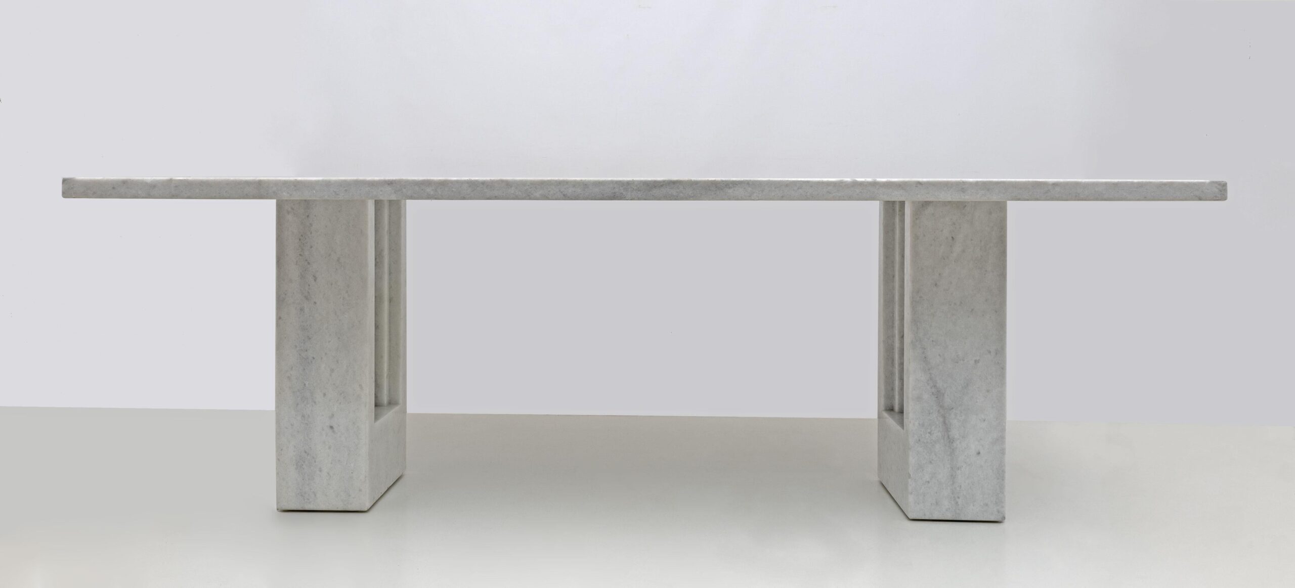 'Delfi' Marble Dining Table by Marcel Breuer and Carlo Scarpa for Gavina, Italy