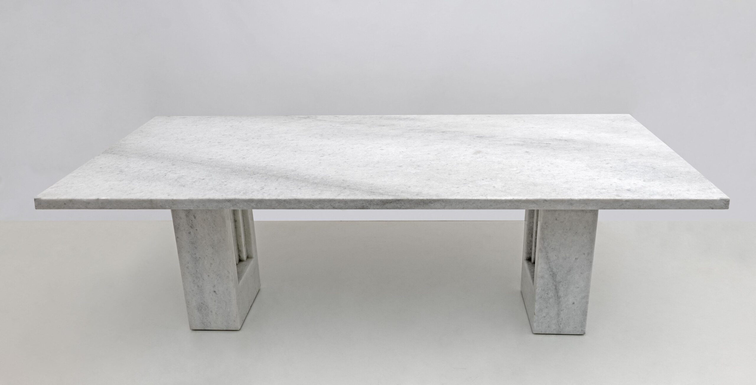 'Delfi' Marble Dining Table by Marcel Breuer and Carlo Scarpa for Gavina, Italy