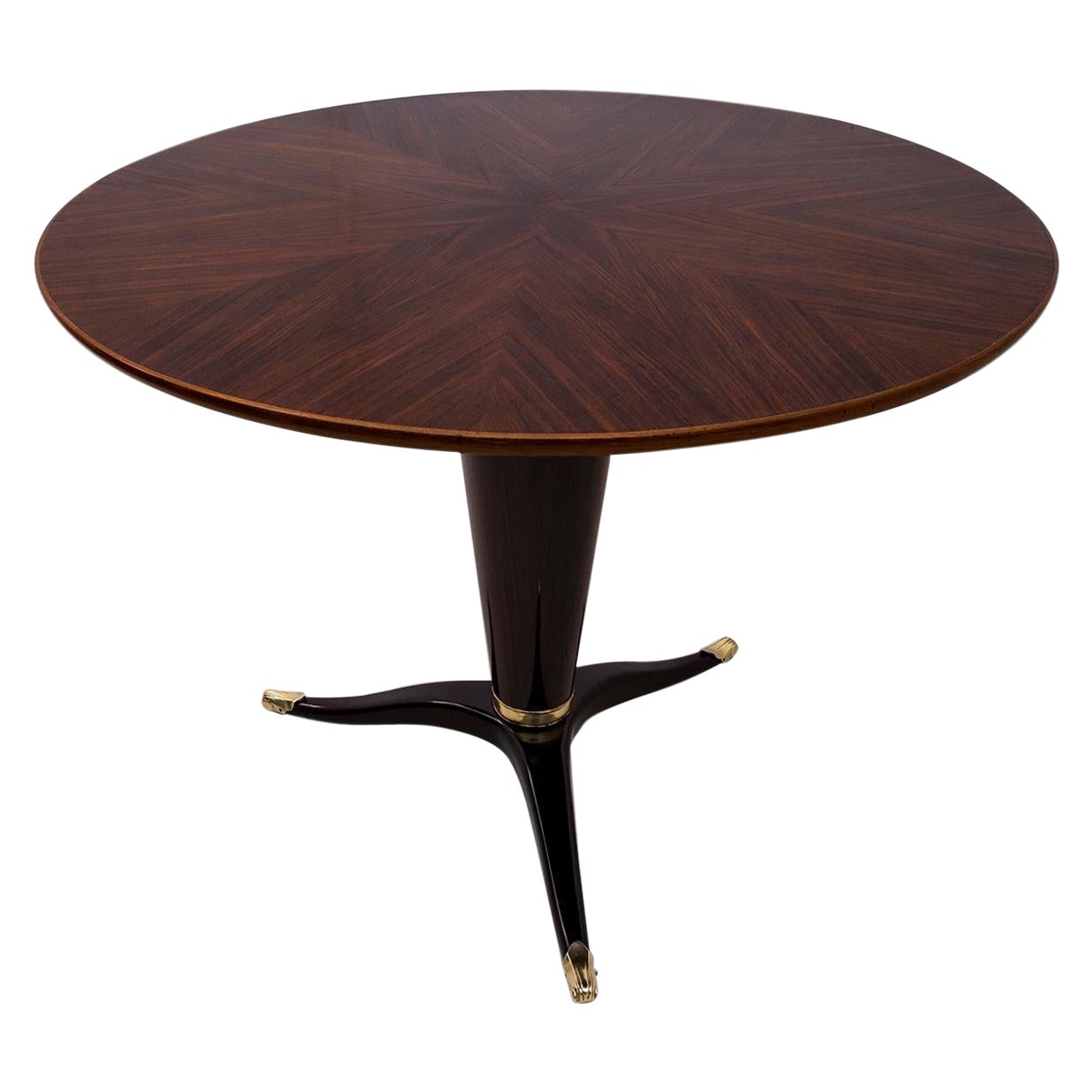 Attributed to Paolo Buffa Mid-Century Modern Italian Walnut Round Table, 1950s