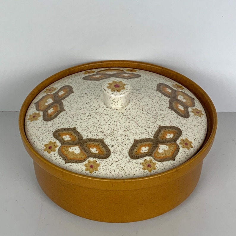 Royal Worcester - Palissy - Kalabar Range Dinner Service