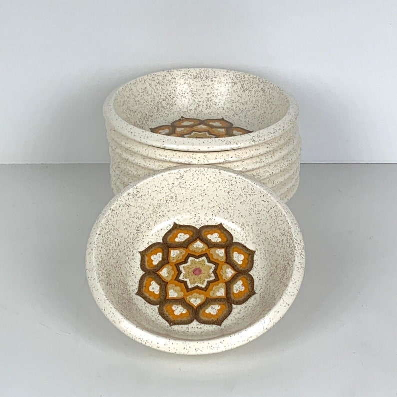 Royal Worcester - Palissy - Kalabar Range Dinner Service