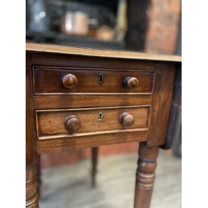 Victorian circa 1850 drop leaf baby Pembroke mahogany table