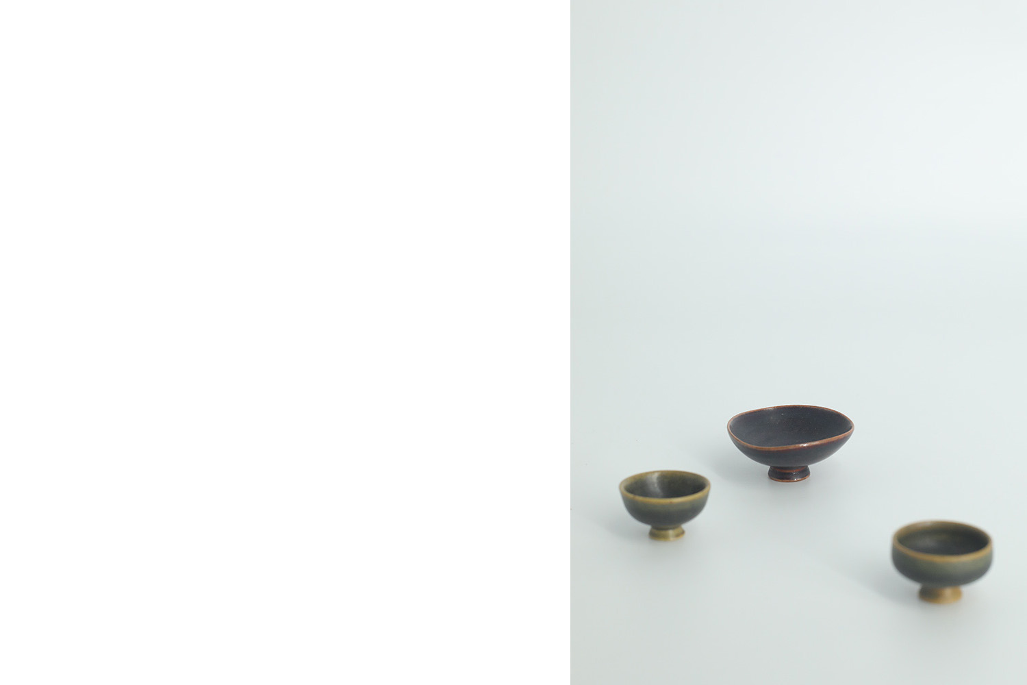 Small Mid-Century Scandinavian Modern Collectible Brown Stoneware Bowls by John Andersson for Höganäs Ceramics, 1950s, Set of 3