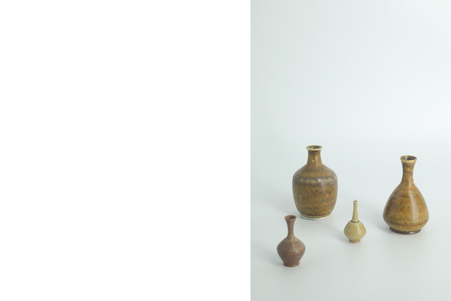 Small Mid-Century Scandinavian Modern Collectible Brown Stoneware Vase by Gunnar Borg for Höganäs Ceramics, 1960s, Set of 4