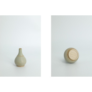 Small Mid-Century Scandinavian Modern Collectible Pistachio Stoneware Vases by Gunnar Borg for Gunnars Keramik Höganäs, 1960s, Set of 2