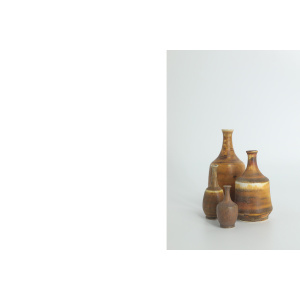 Small Mid-Century Scandinavian Modern Collectible Honey Brown Stoneware Vase by Gunnar Borg for Höganäs Ceramics, 1960s, Set of 4