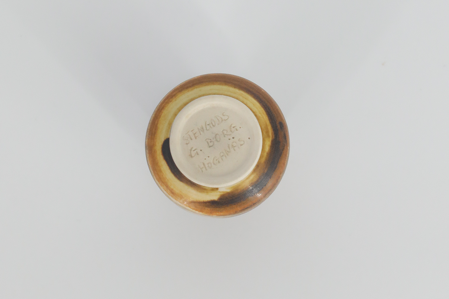 Small Mid-Century Scandinavian Modern Collectible Honey Stoneware Vase by Gunnar Borg for Höganäs Ceramics, 1960s, Set of 4