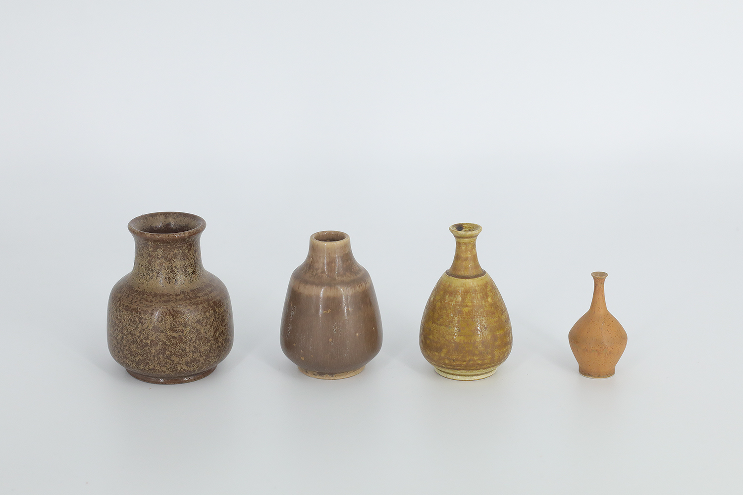 Small Mid-Century Scandinavian Modern Collectible Brown Stoneware Vase by Gunnar Borg for Gunnars Keramik Höganäs, 1960s, Set of 4