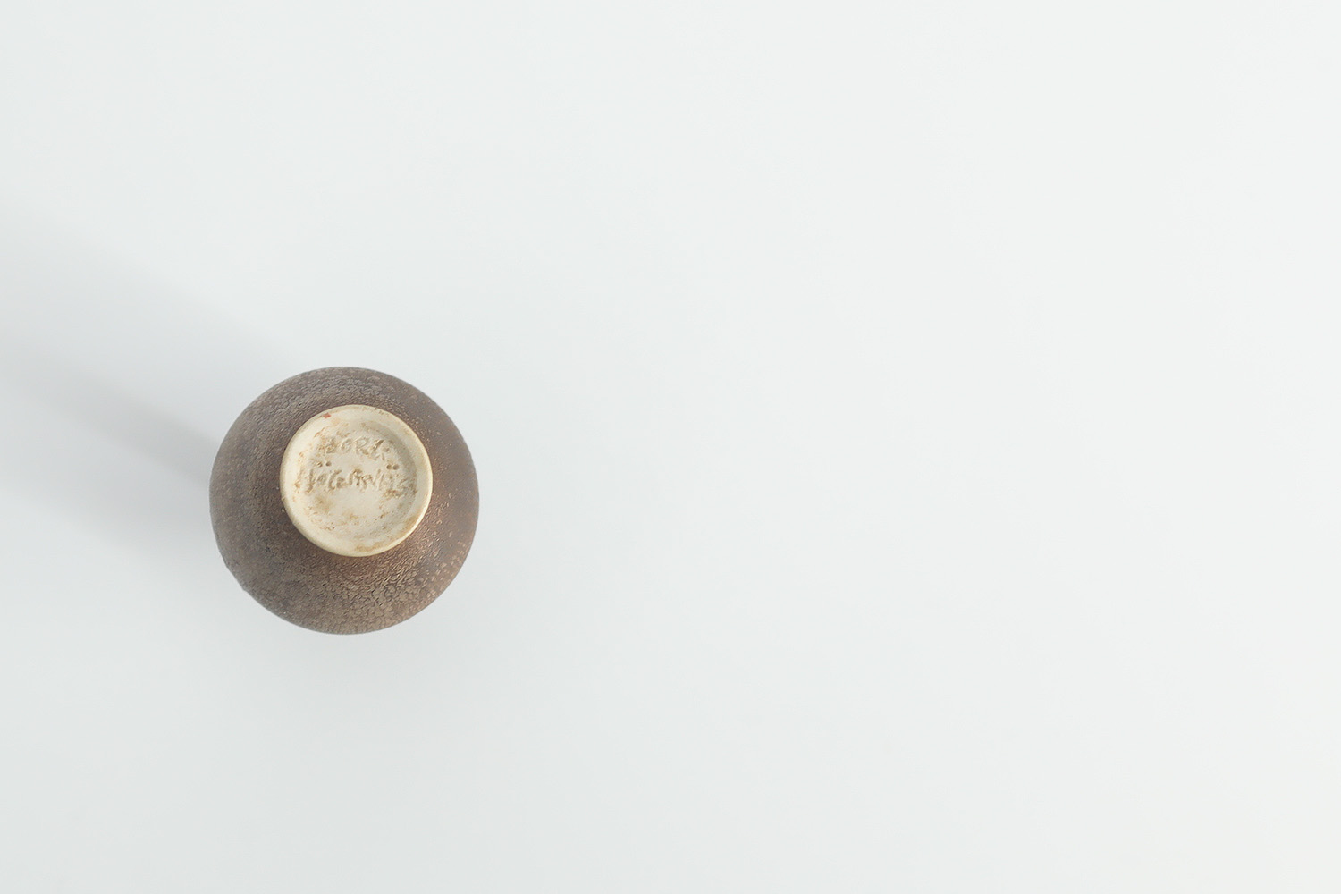 Small Mid-Century Scandinavian Modern Collectible Brown Stoneware Vase by Gunnar Borg for Höganäs Ceramics, 1960s, Set of 4
