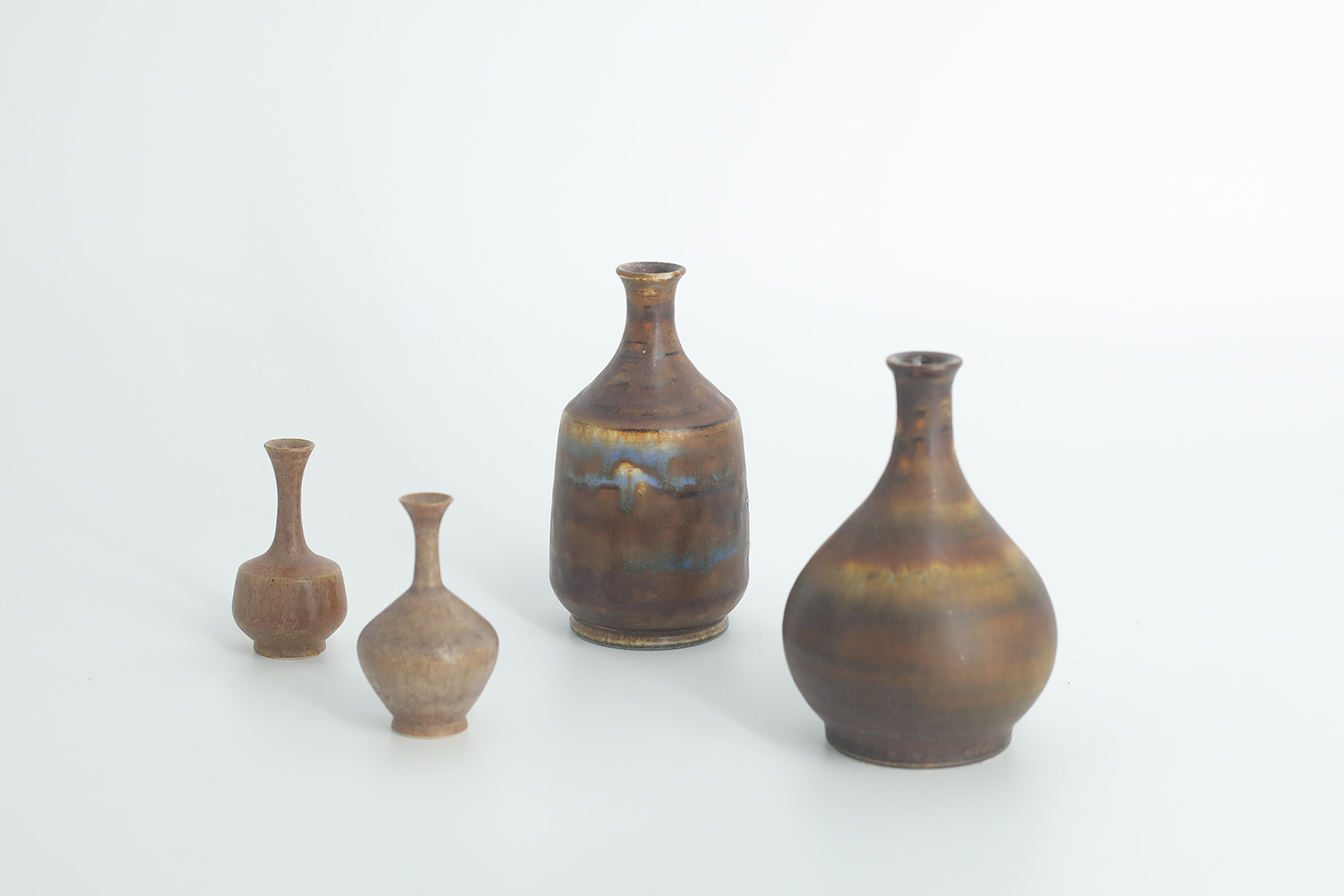 Small Mid-Century Scandinavian Modern Collectible Brown Stoneware Vase by Gunnar Borg for Höganäs Ceramics, 1960s, Set of 4