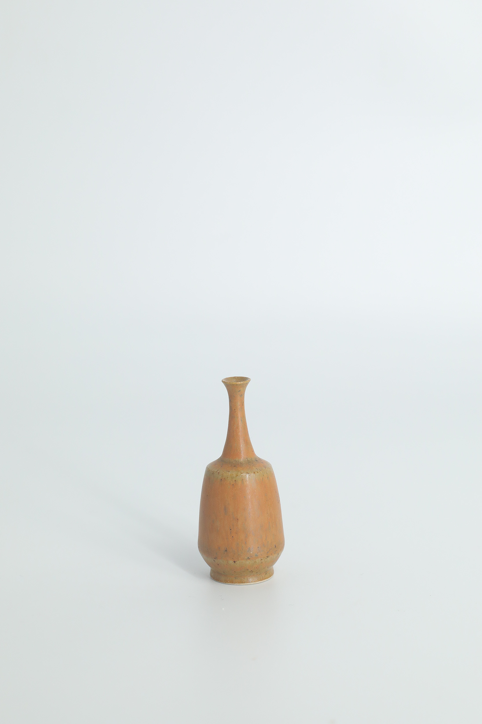 Small Mid-Century Scandinavian Modern Collectible Brown Stoneware Vases by Gunnar Borg for Höganäs Ceramics, 1960s, Set of 4