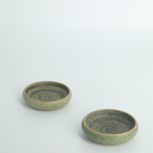 Small Mid-Century Scandinavian Modern Collectible Sand Brown Stoneware Bowls by Gunnar Borg for Gunnars Keramik Höganäs, 1960s, Set of 2