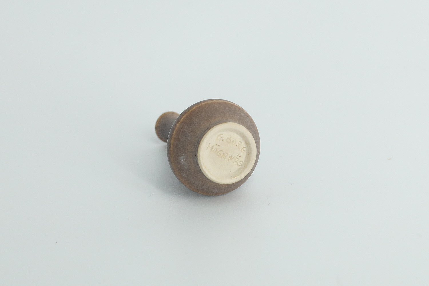 Small Mid-Century Scandinavian Modern Collectible Brown Stoneware Vases by Gunnar Borg for Höganäs Ceramics, 1960s, Set of 4