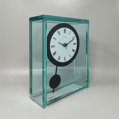 1970s Astonishing Pendulum Clock by Omodomo in Crystal. Made in Italy - Image 3