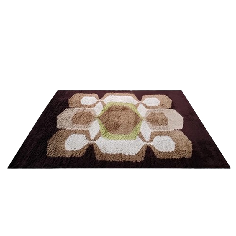 1970s Stunning Space Age Rug in Wool. Made in Italy
