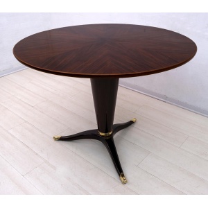 Attributed to Paolo Buffa Mid-Century Modern Italian Walnut Round Table, 1950s