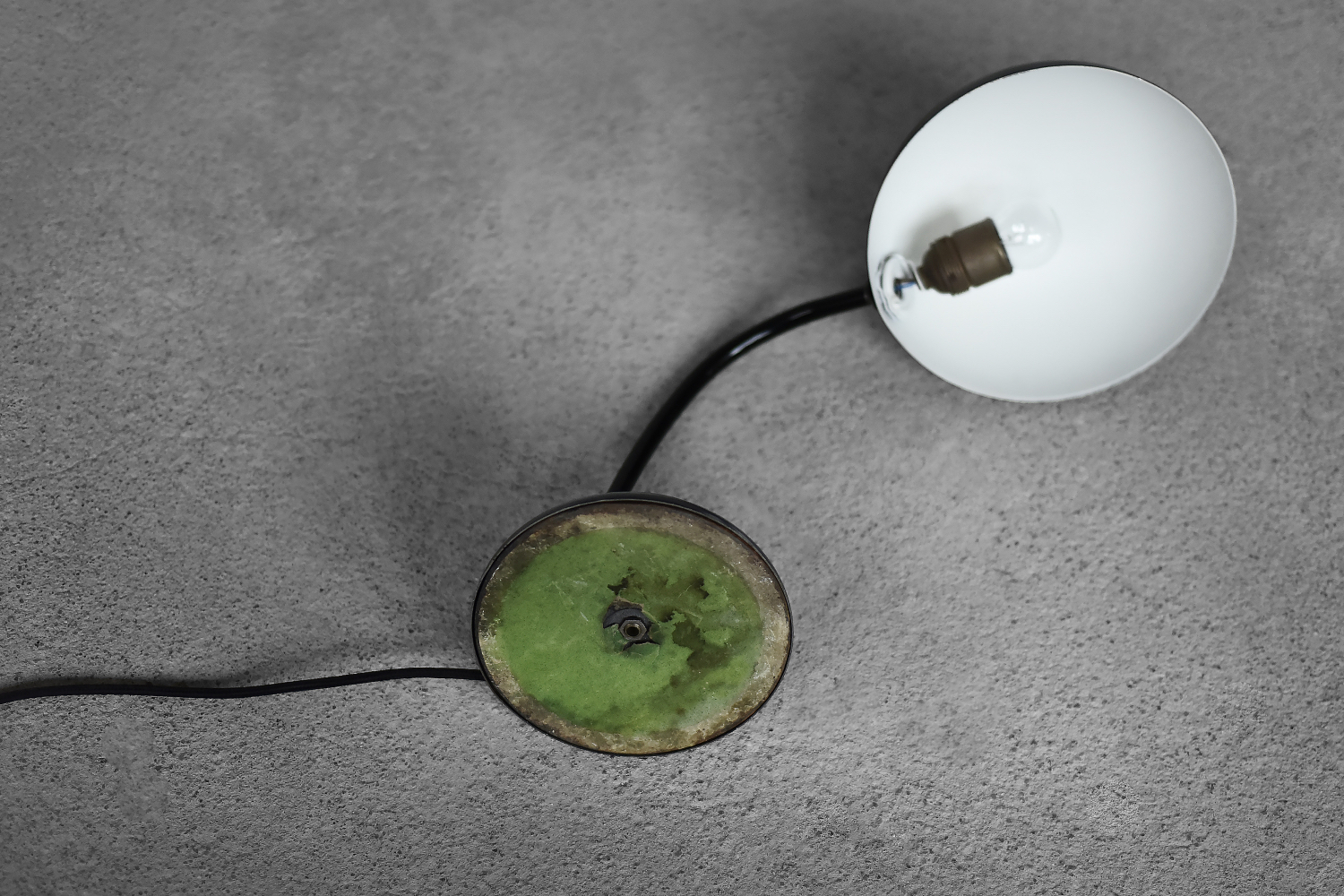 Vintage Bauhaus German Minimalist Black Metal Desk Lamp from Gebrüder Cosack Gecos, 1940s
