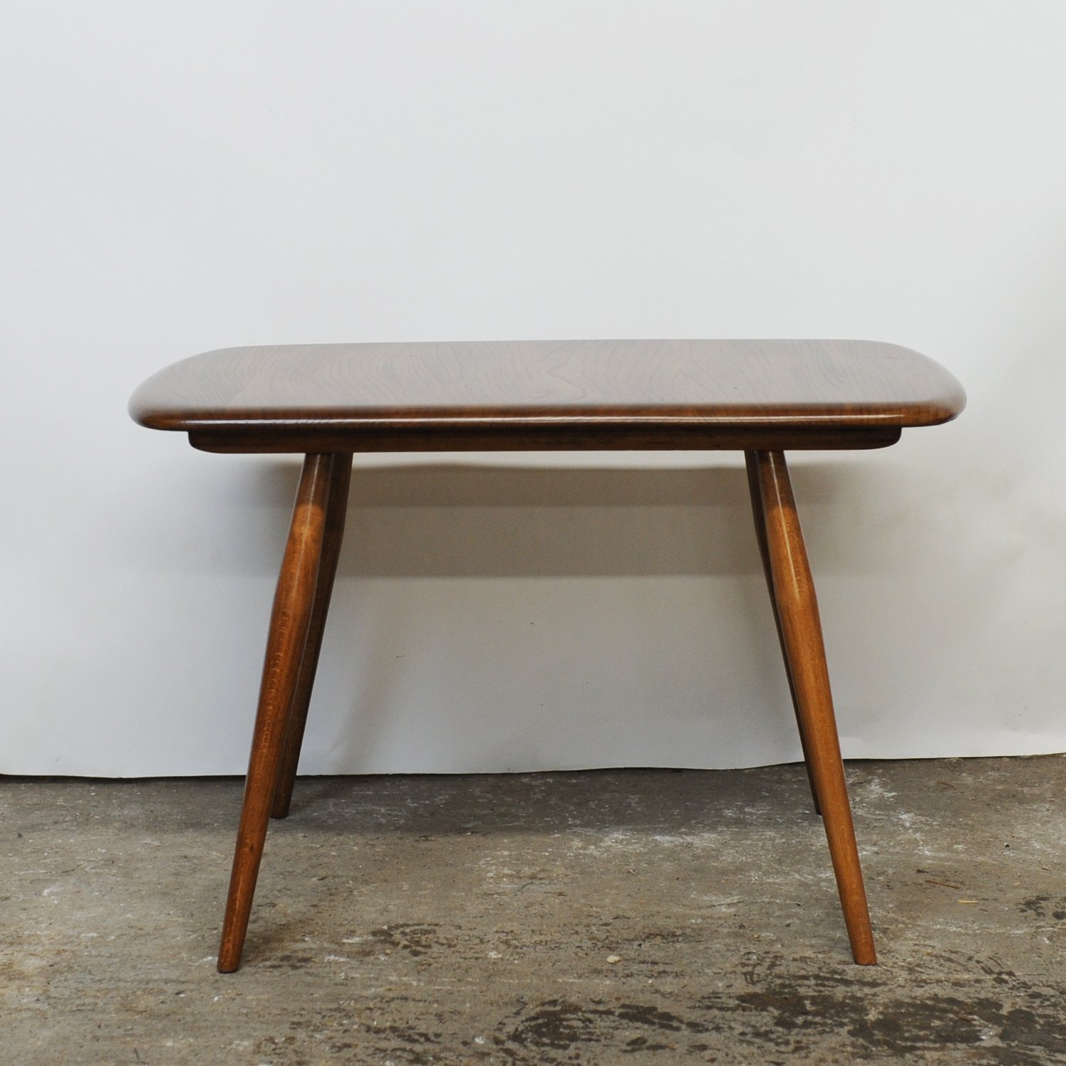 Vintage Blonde Elm Side Table By Ercol, 1960s