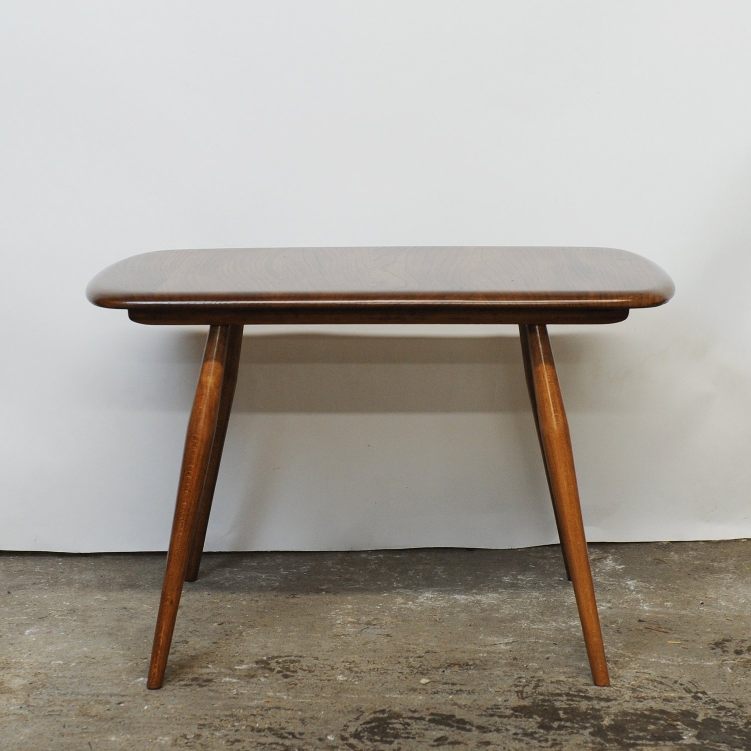 Vintage Blonde Elm Side Table By Ercol, 1960s