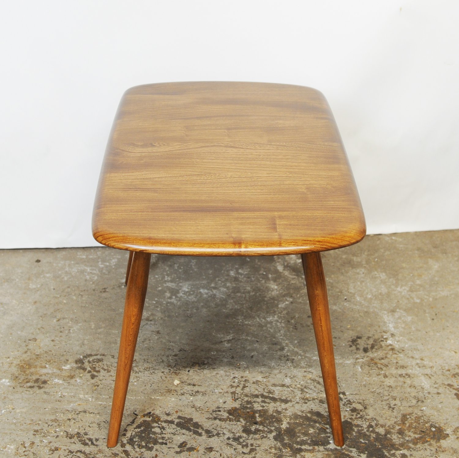 Vintage Blonde Elm Side Table By Ercol, 1960s