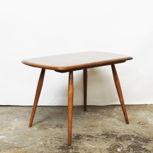 Vintage Blonde Elm Side Table By Ercol, 1960s