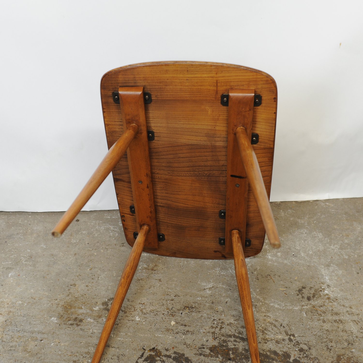 Vintage Blonde Elm Side Table By Ercol, 1960s